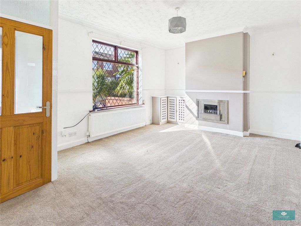 Property photo 2 of 23 Picture No. 01
