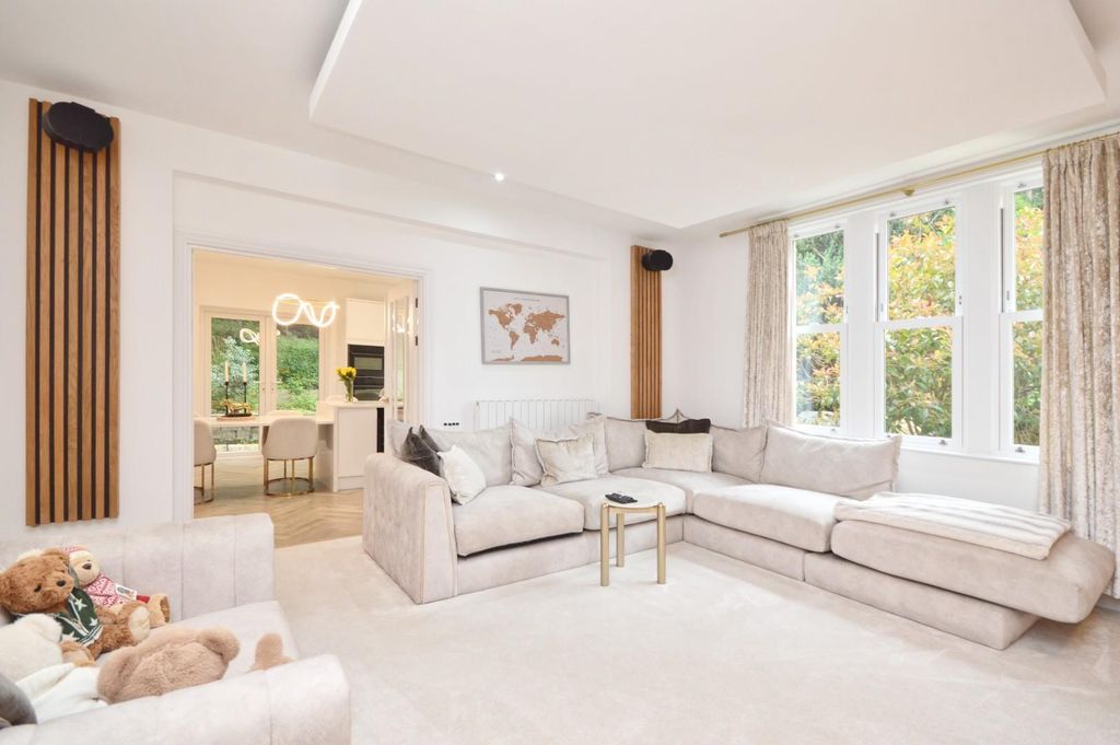 Additional image 11 of 2 bed flat for saleBath Road, Bitton, Bristol BS30