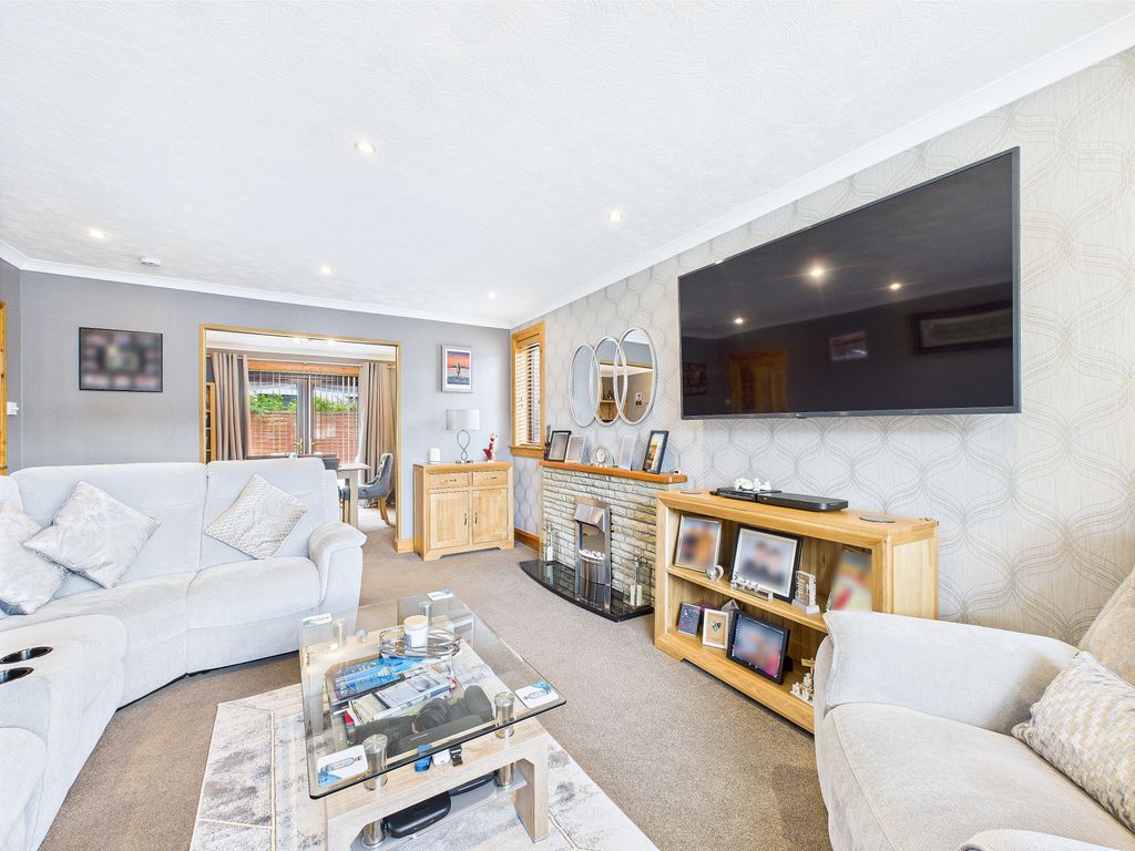 Property photo 2 of 29