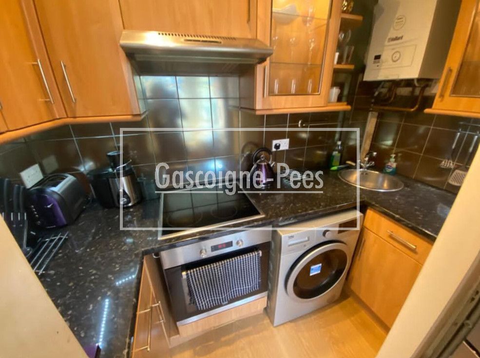 Property photo 2 of 6