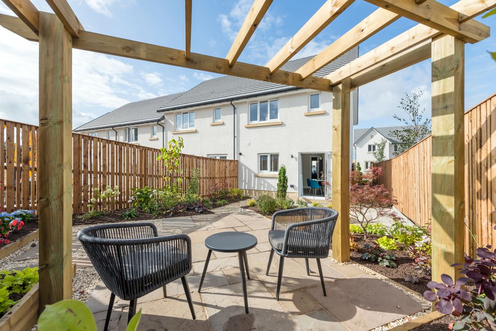 Property photo 3 of 6 Weaver's Brae, Kirkintilloch
