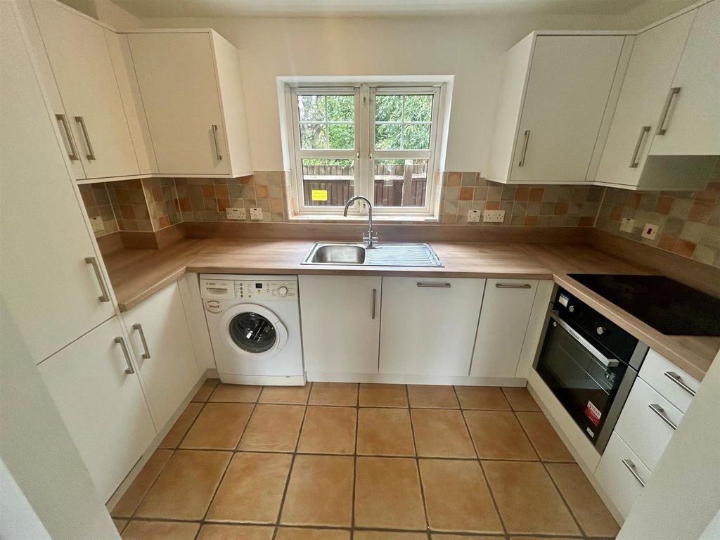 Property photo 2 of 8 Kitchen New - Copy.Jpg