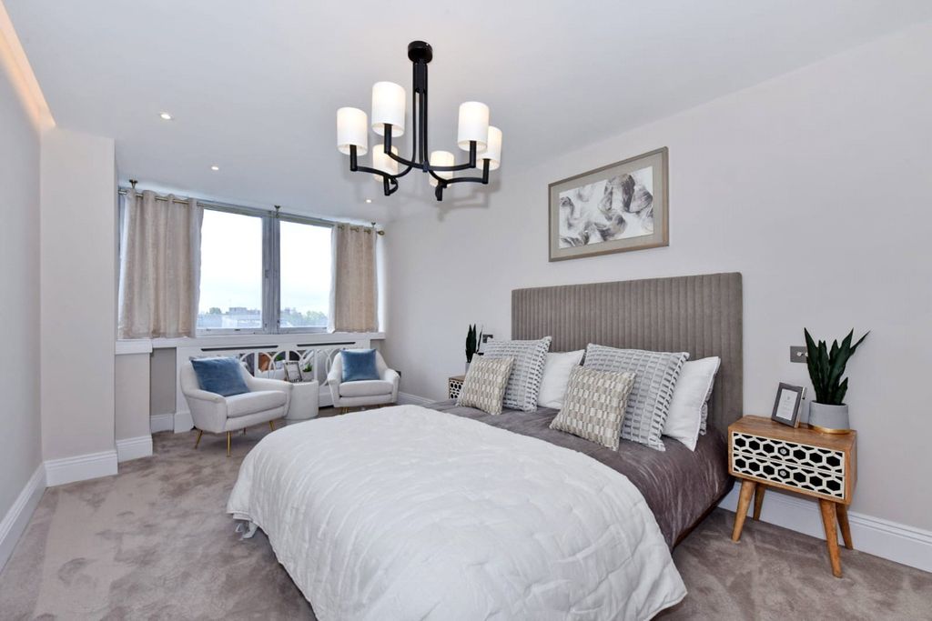 Property photo 3 of 8 Picture No. 03