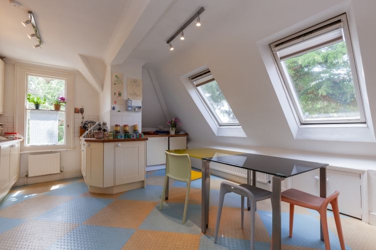Property photo 1 of 9 284921