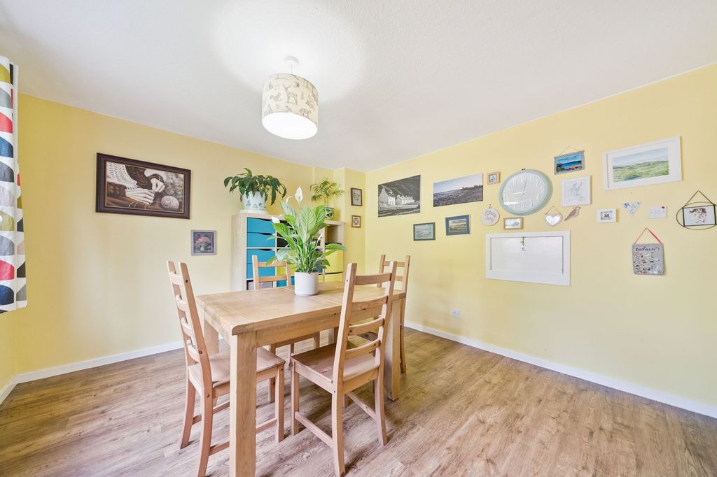 Additional image 6 of 5 bed detached house for saleCraigie Place, Perth PH2