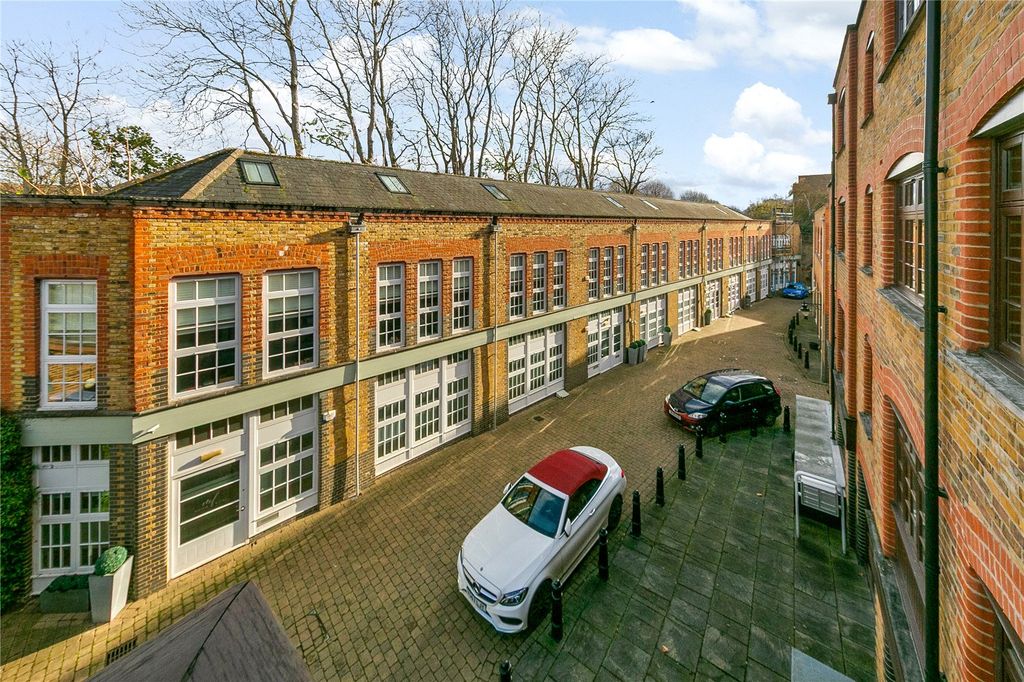 Property photo 1 of 13 Picture No. 01