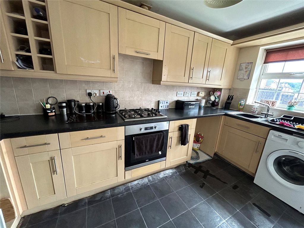 Property photo 2 of 8 Picture No. 07