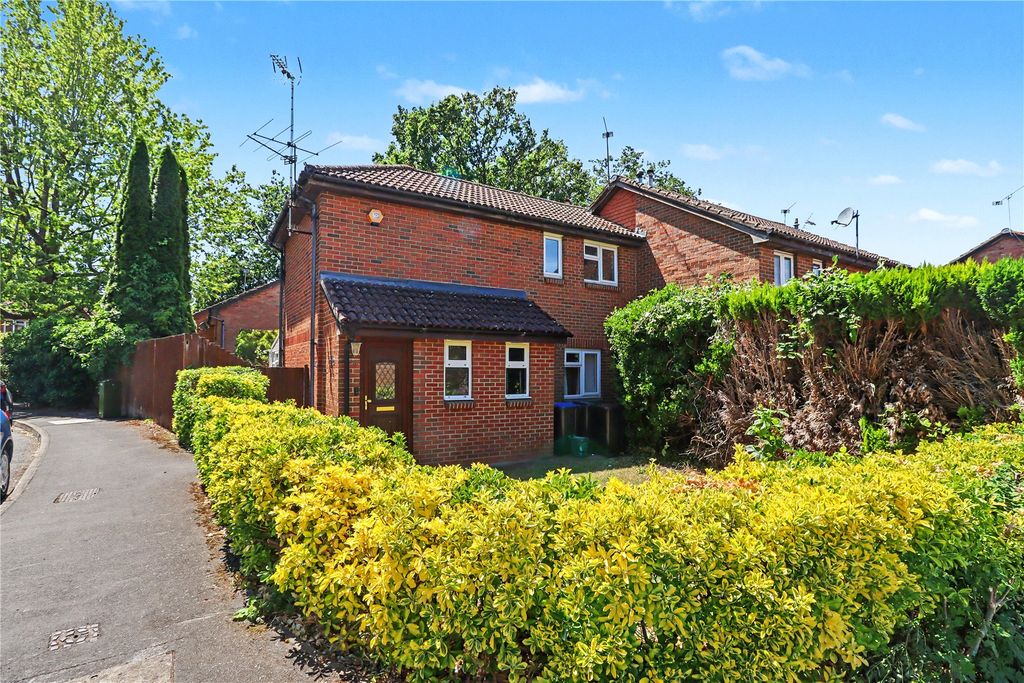 Property photo 1 of 16 Picture No. 10