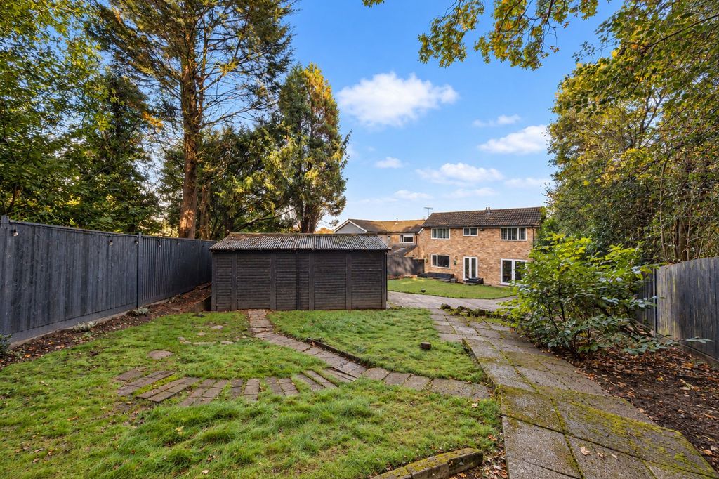 Property photo 3 of 24