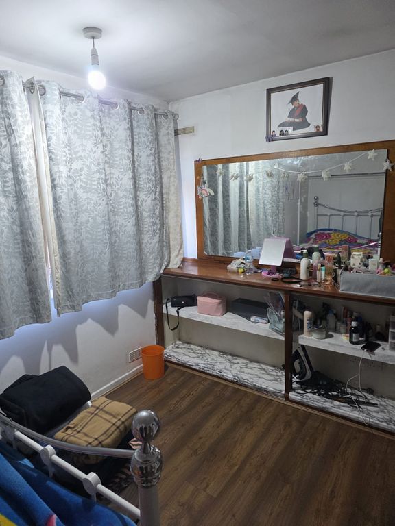 Property photo 3 of 4