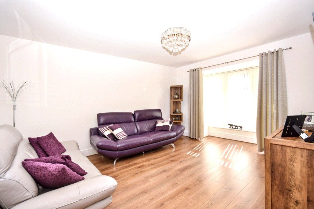 Property photo 2 of 17 Picture No. 02