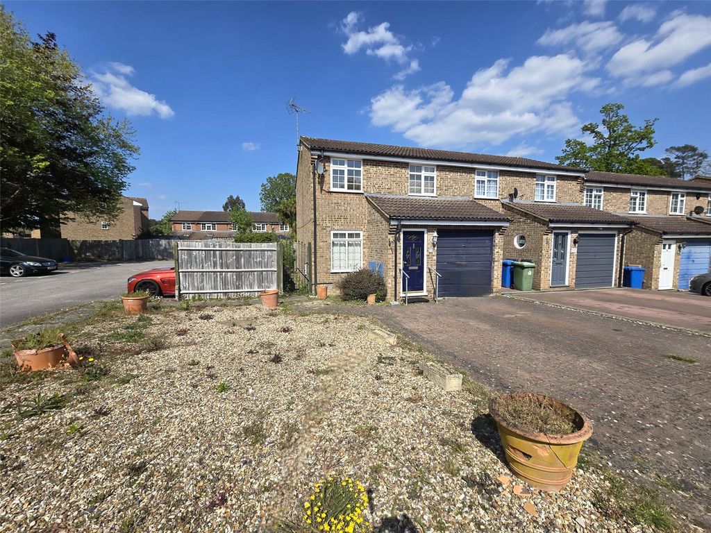 Property photo 1 of 9 Picture No. 12