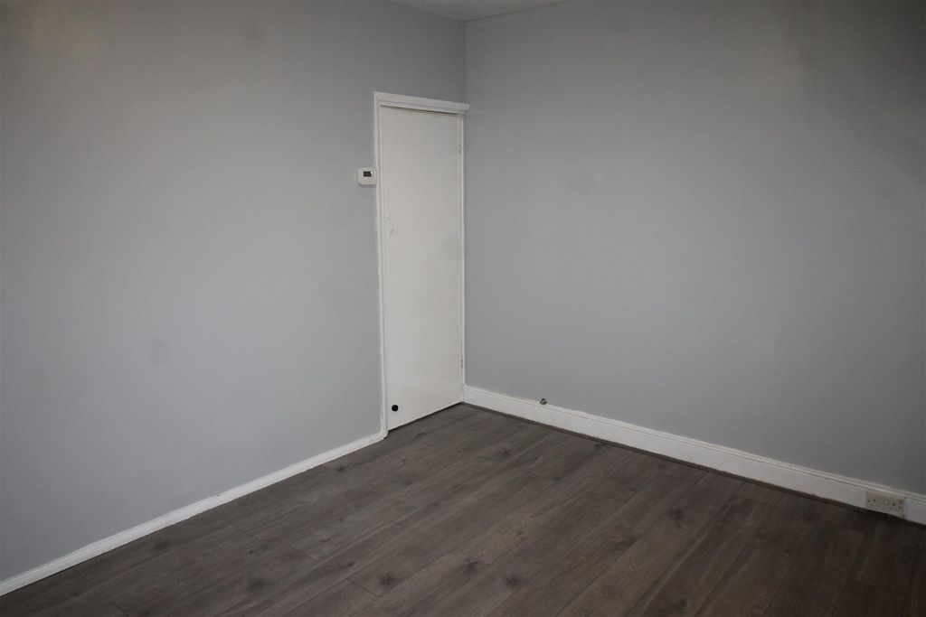 Property photo 3 of 16 Img_9246.Jpg