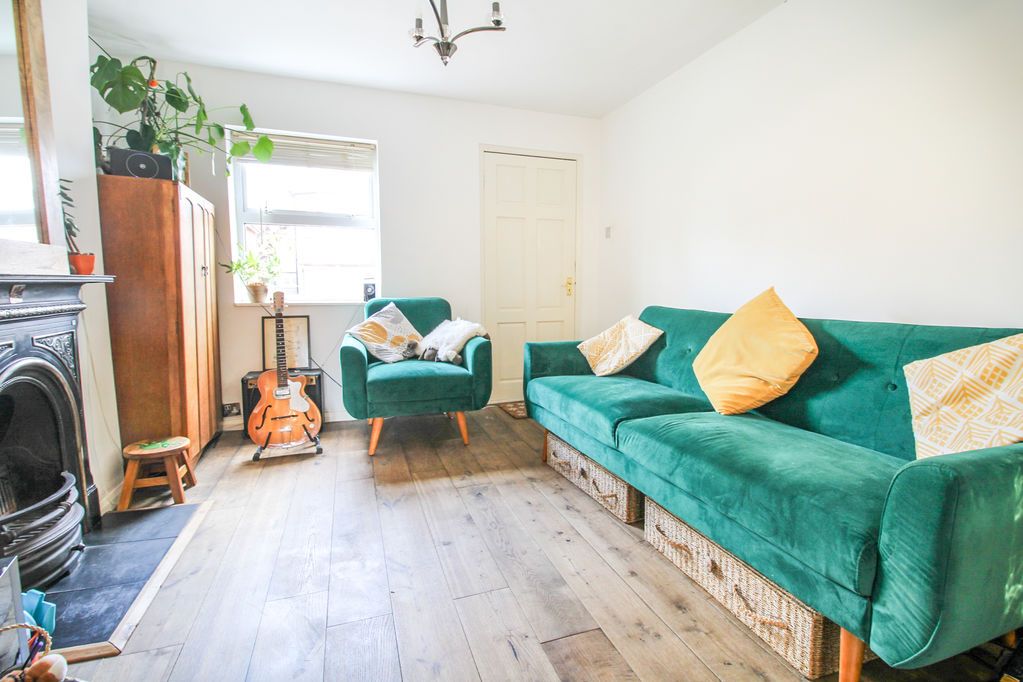 Property photo 3 of 13 Living Room