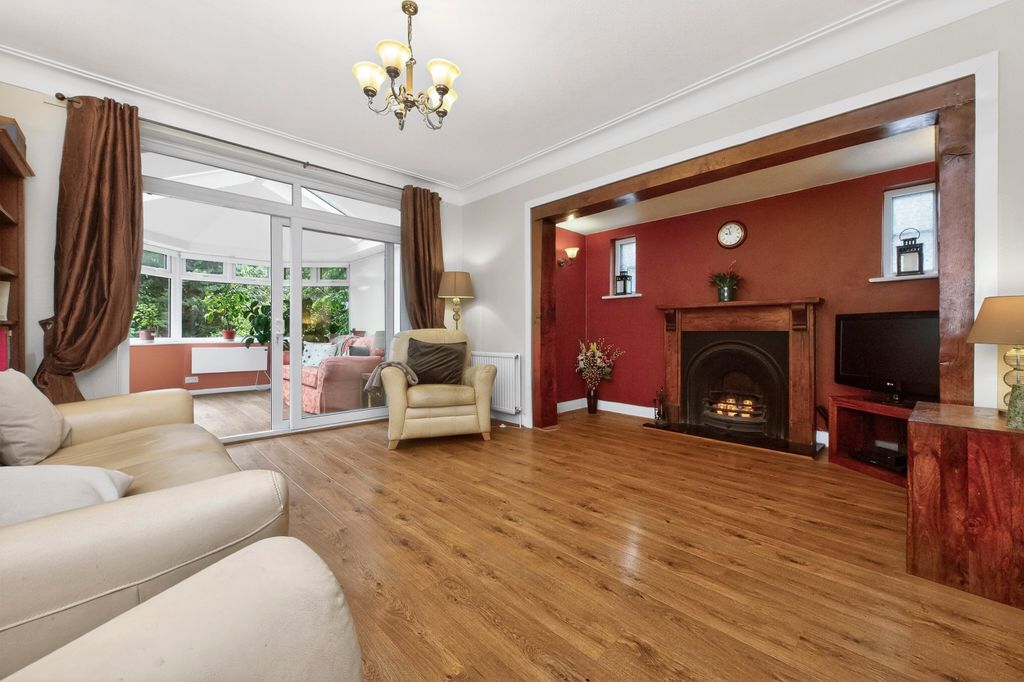 Property photo 3 of 18