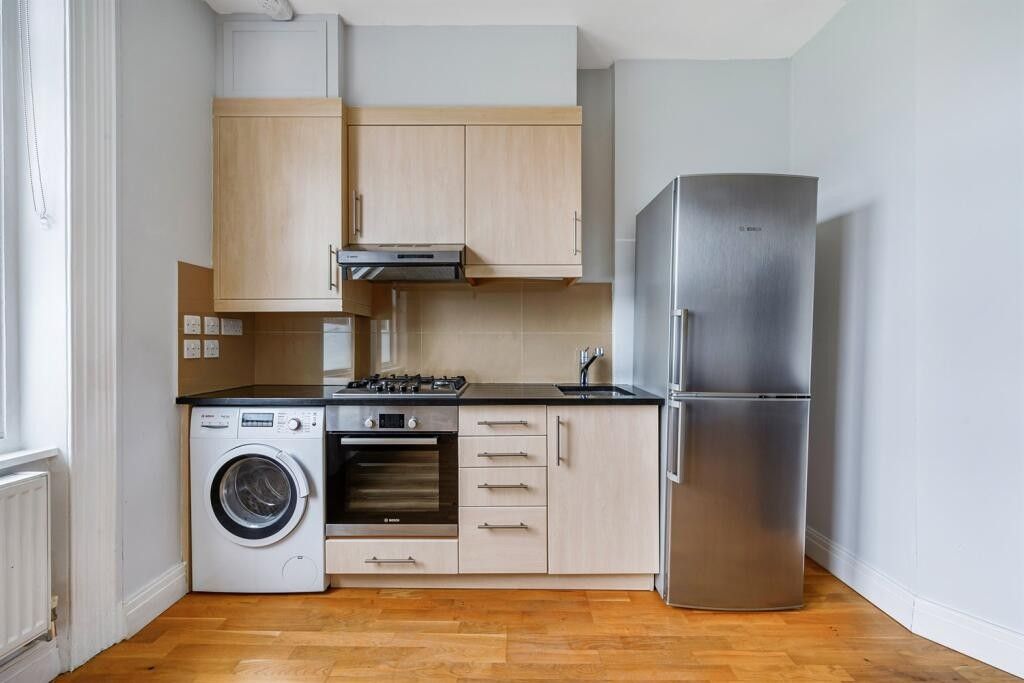 Property photo 2 of 5