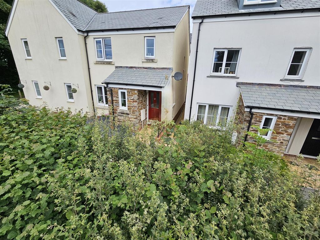 Property photo 1 of 15 Front (2).Jpg