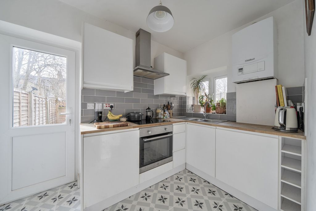 Property photo 2 of 13 Kitchen