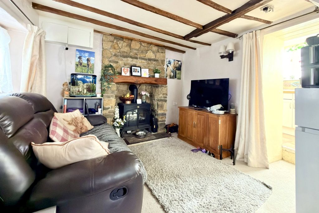 Property photo 2 of 10 Picture No. 06