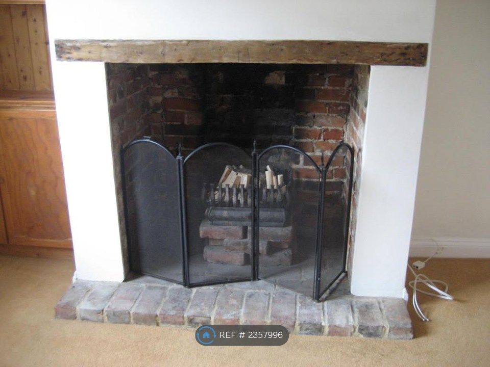 Property photo 2 of 12 Open Fire