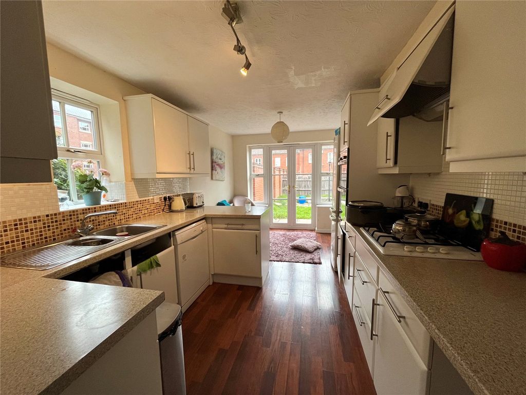 Property photo 2 of 18 Picture No. 22