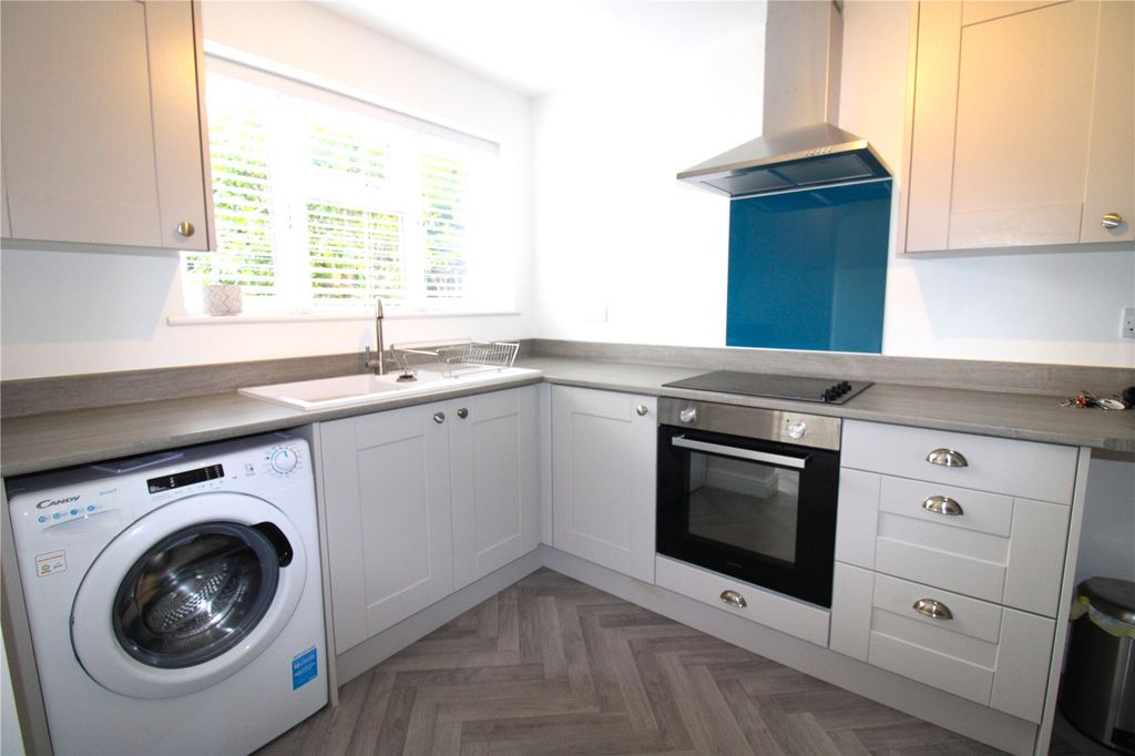 Property photo 3 of 10 Picture No. 02