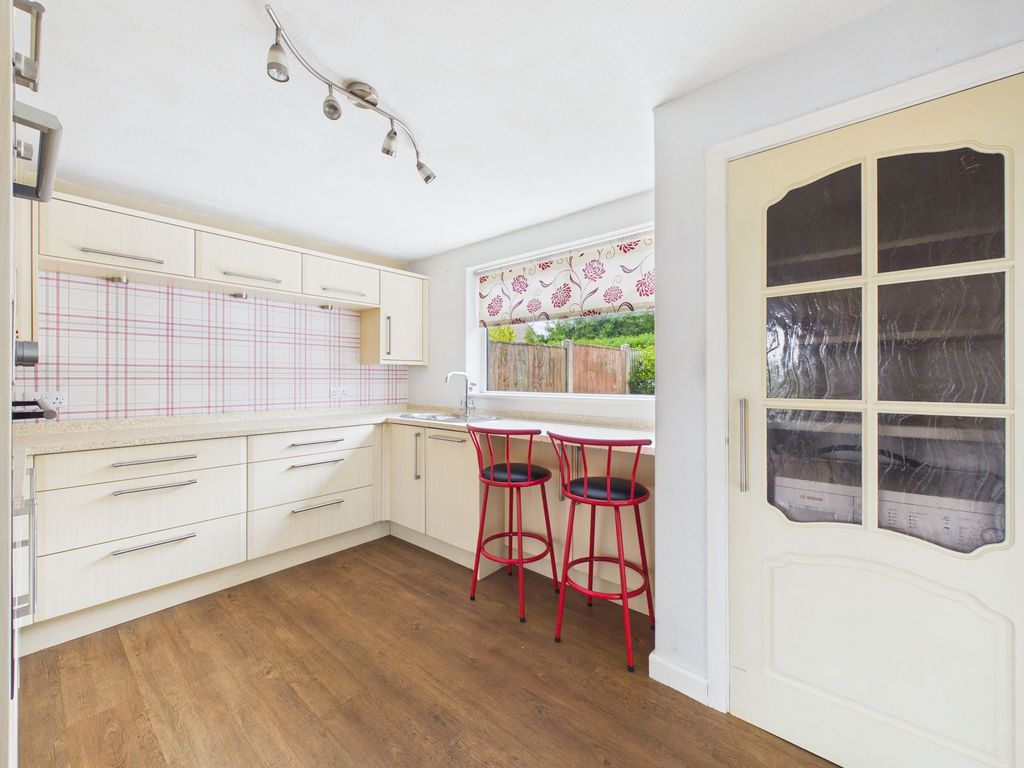 Property photo 3 of 15 Breakfast Kitchen