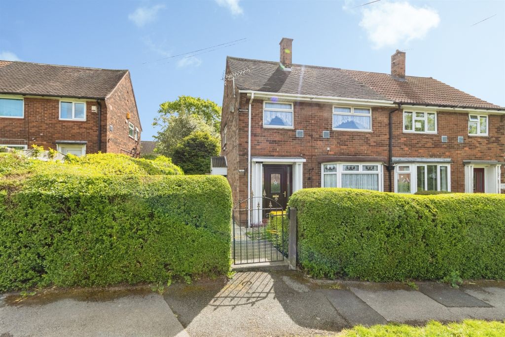 Property photo 1 of 11