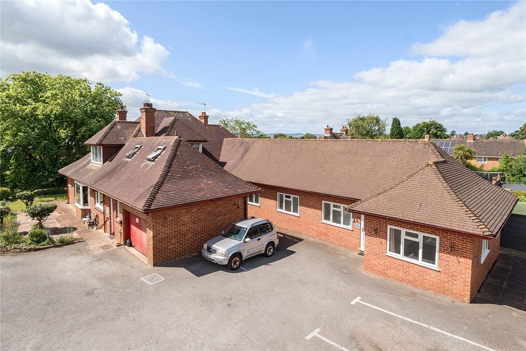 Property photo 1 of 10 Rear Elevation