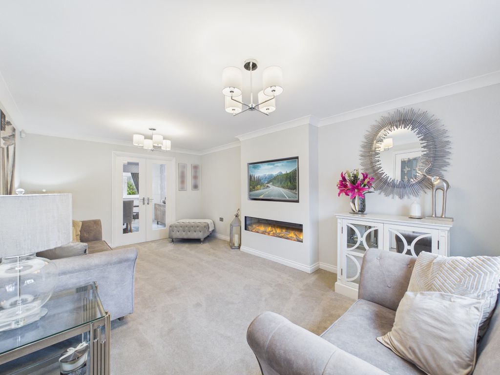 Property photo 3 of 39