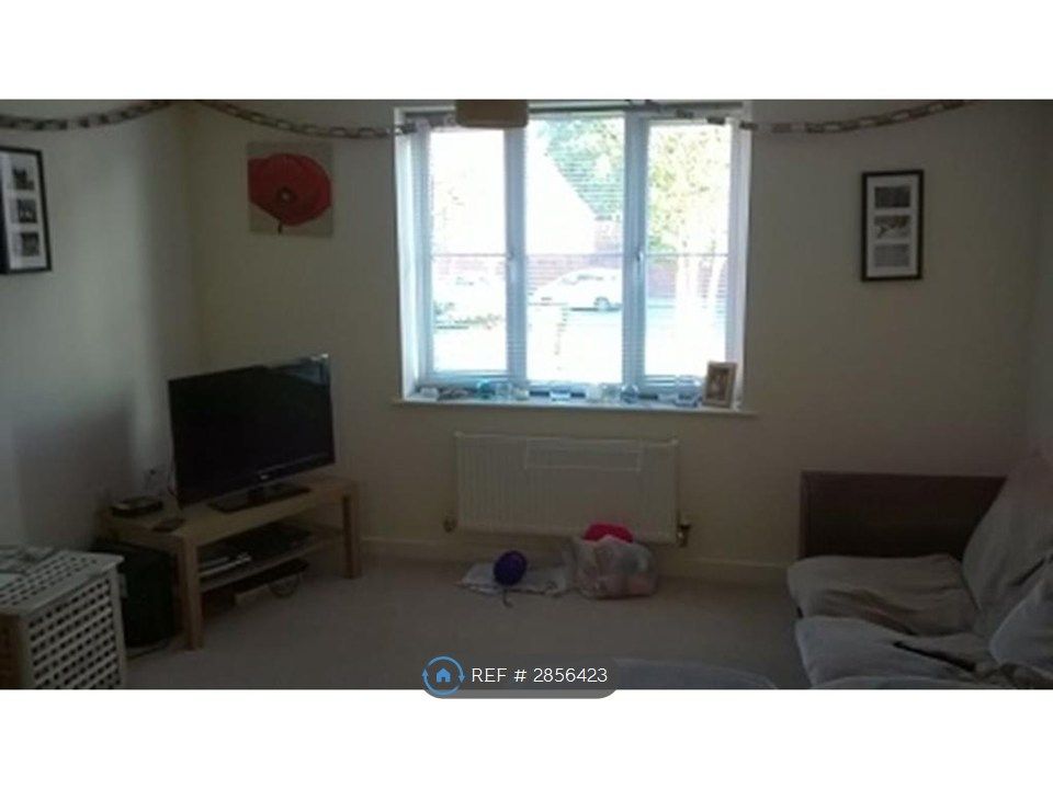 Property photo 2 of 5 Living Area