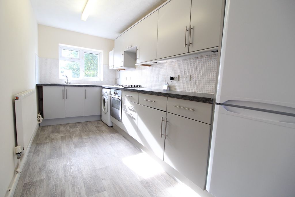 Property photo 3 of 11 2556793
