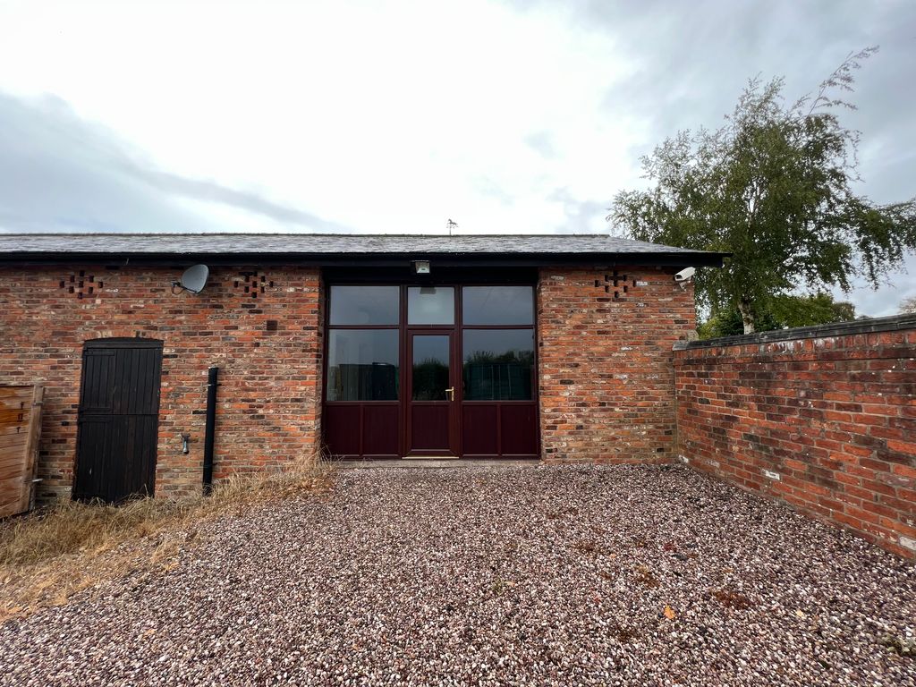 Property photo 1 of 4
