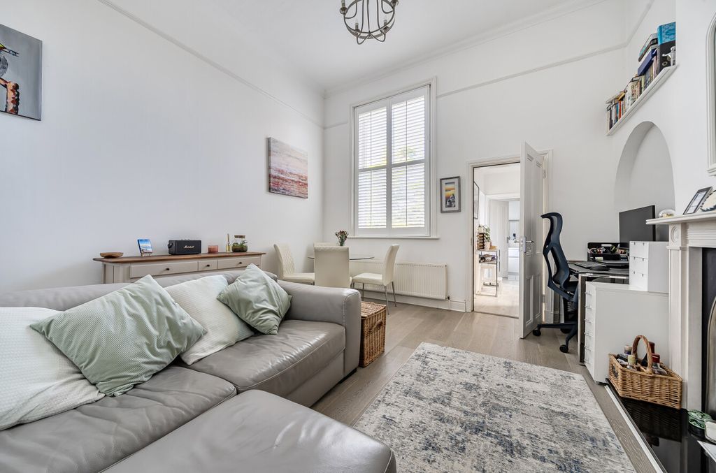 Property photo 3 of 18 1357446-5-68d3Ef1...