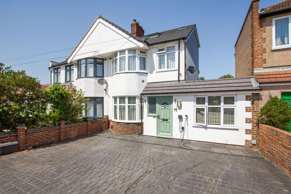 Property photo 1 of 23