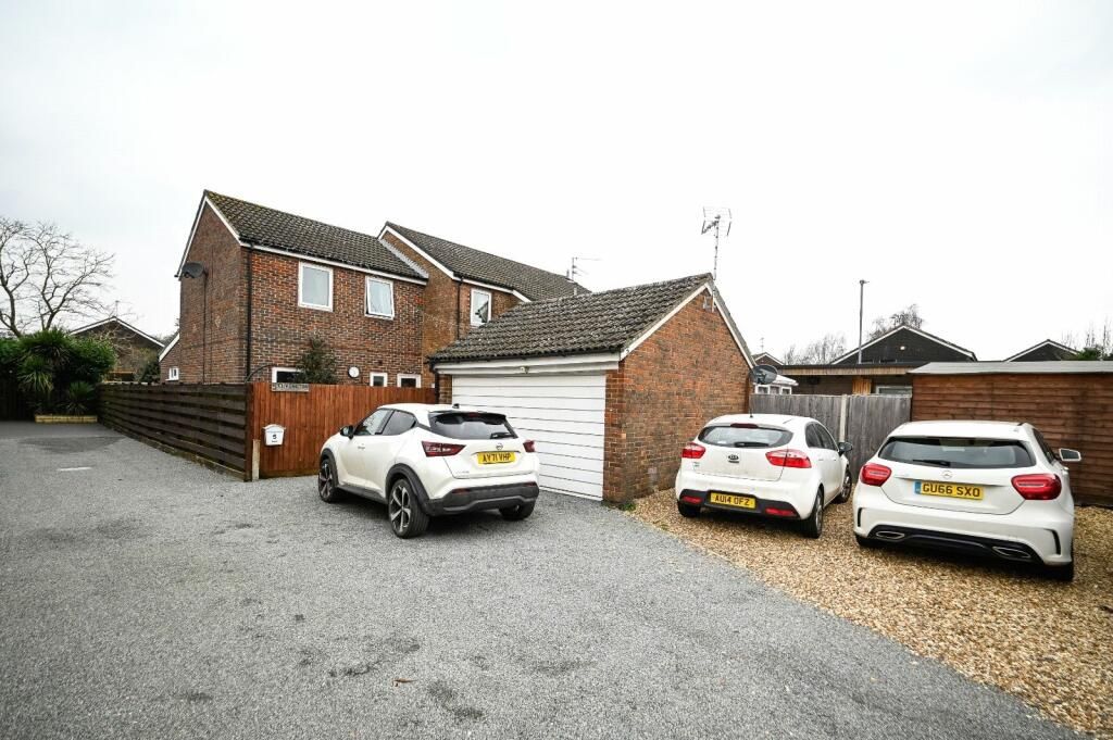 Property photo 1 of 22