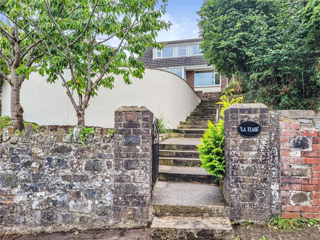 Property photo 3 of 21 Picture No. 04