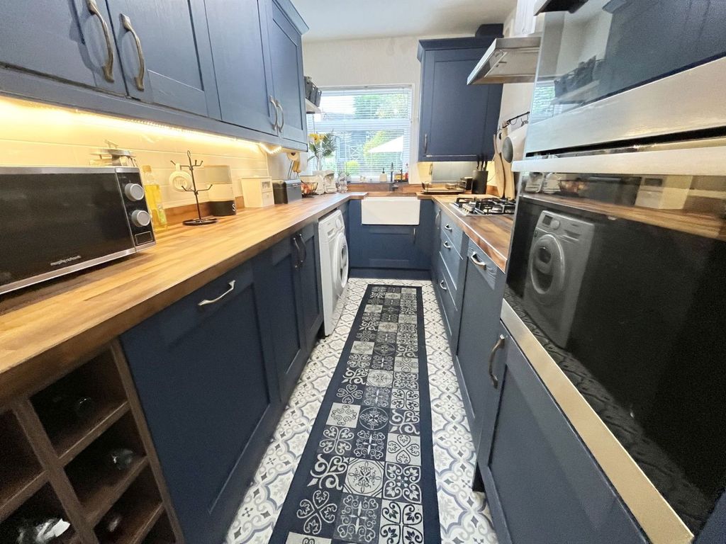 Property photo 3 of 30