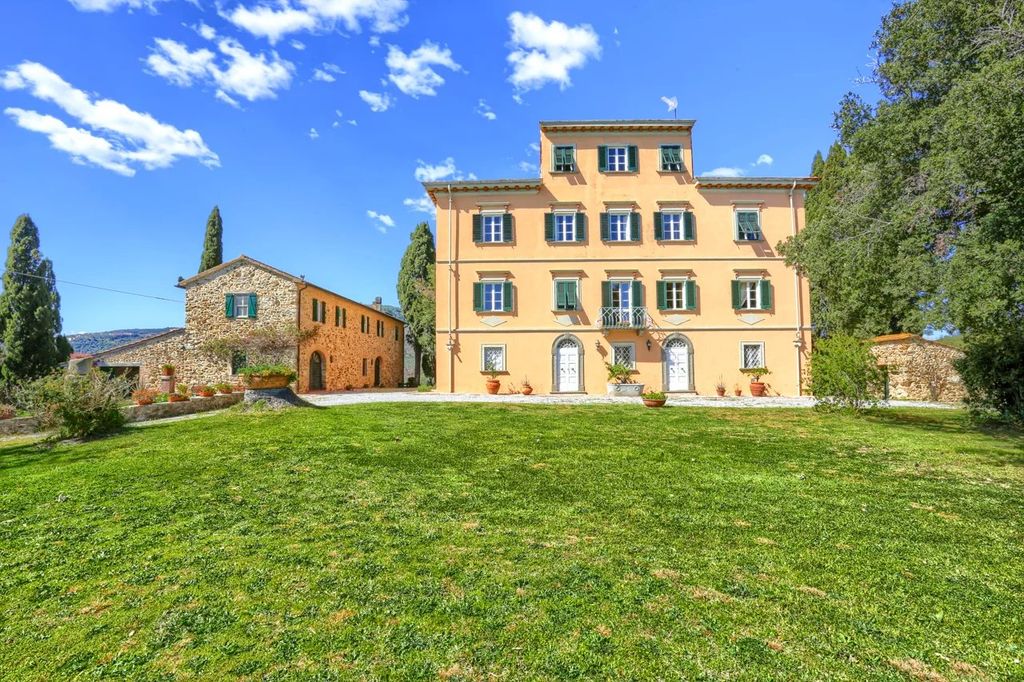 Property photo 3 of 34