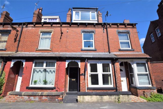 Property photo 1 of 14 4 Bed Terraced House - 13 Highthorne View, Ls12 3Jr.