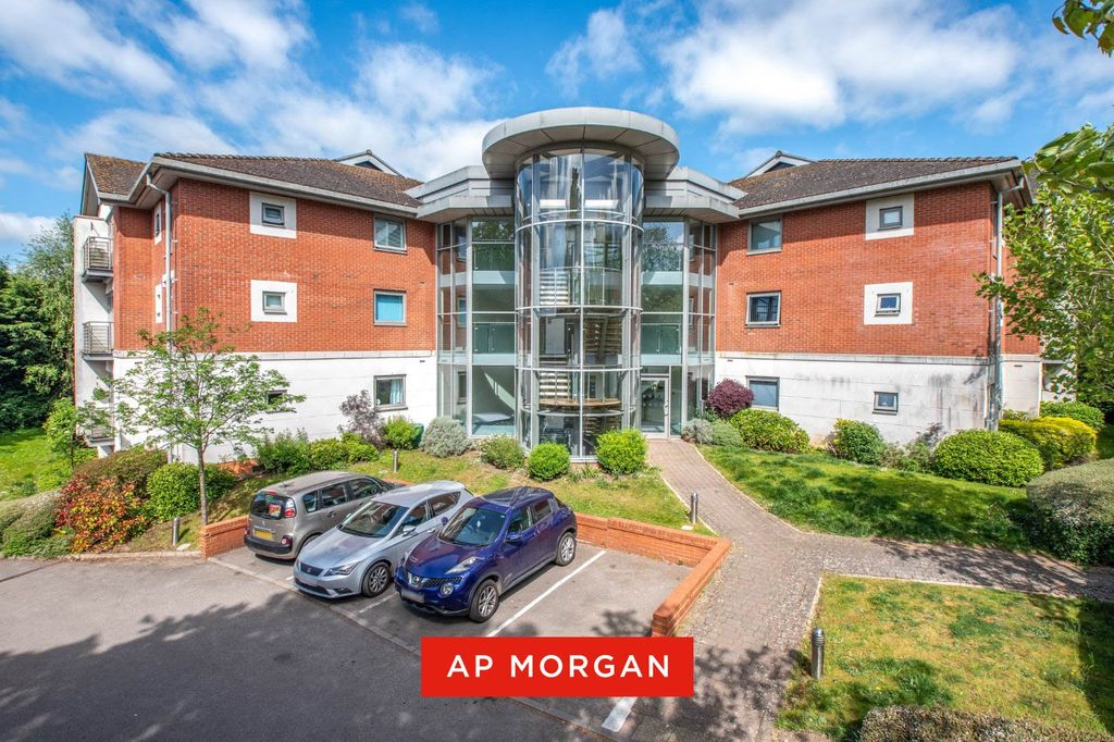 Property photo 1 of 19 Picture No. 27