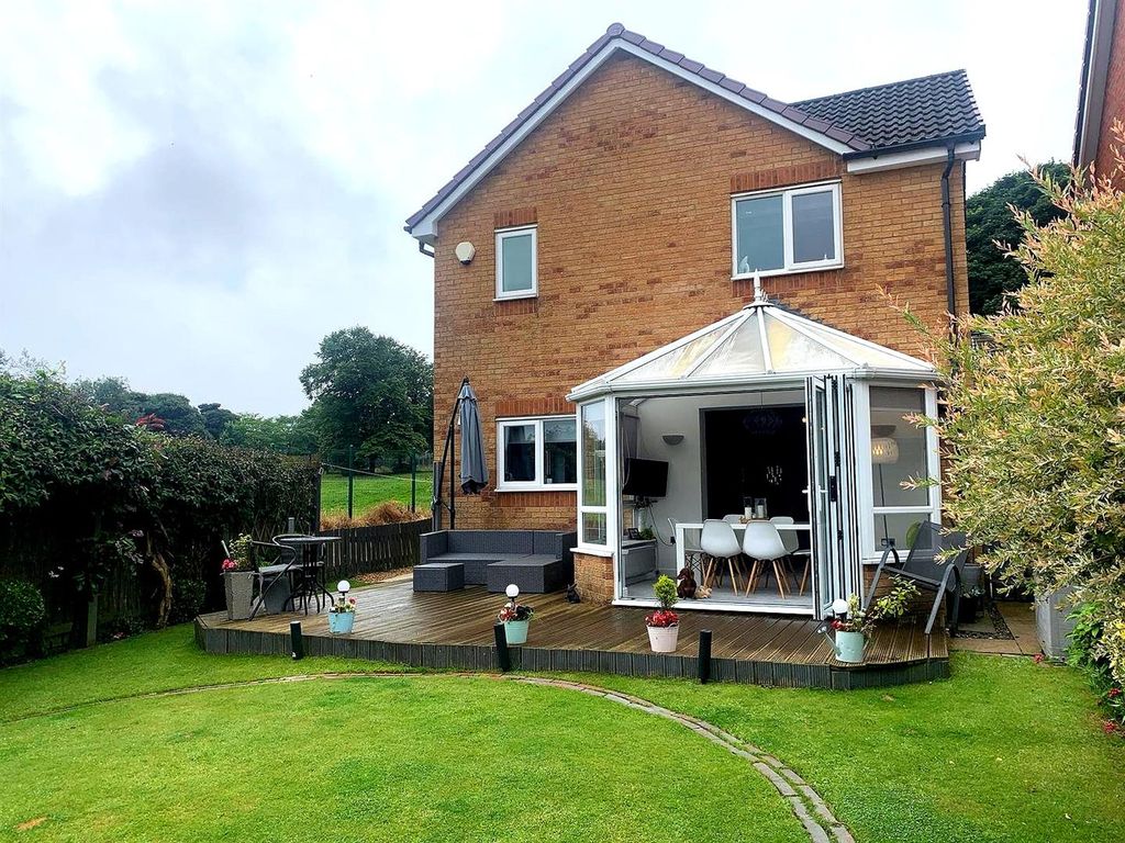 Property photo 1 of 25