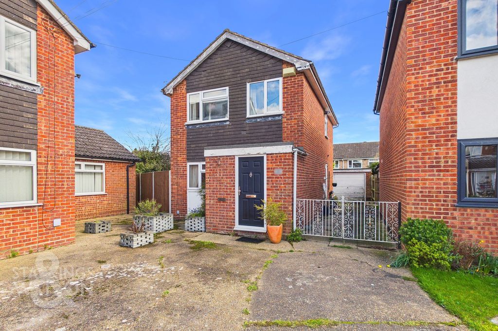Property photo 1 of 19