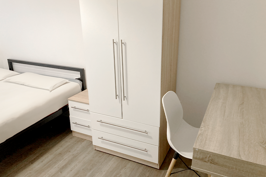 Property photo 3 of 6