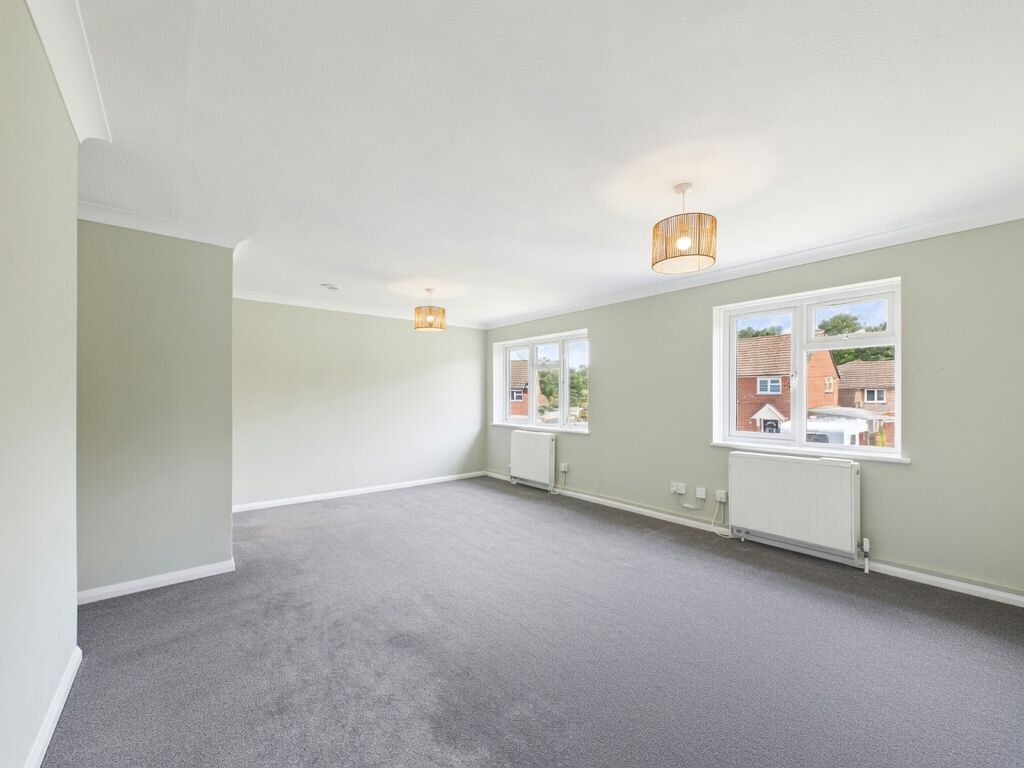 Property photo 2 of 6 3Tujo