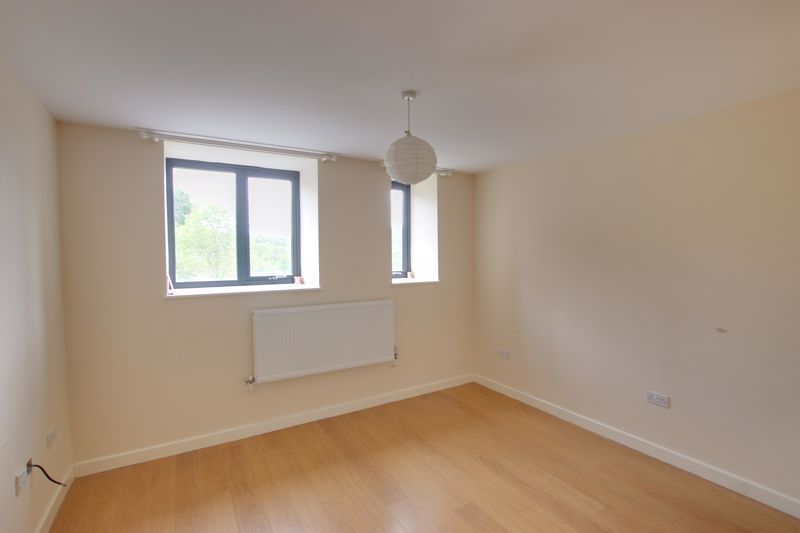 Property photo 3 of 5 Photo 3