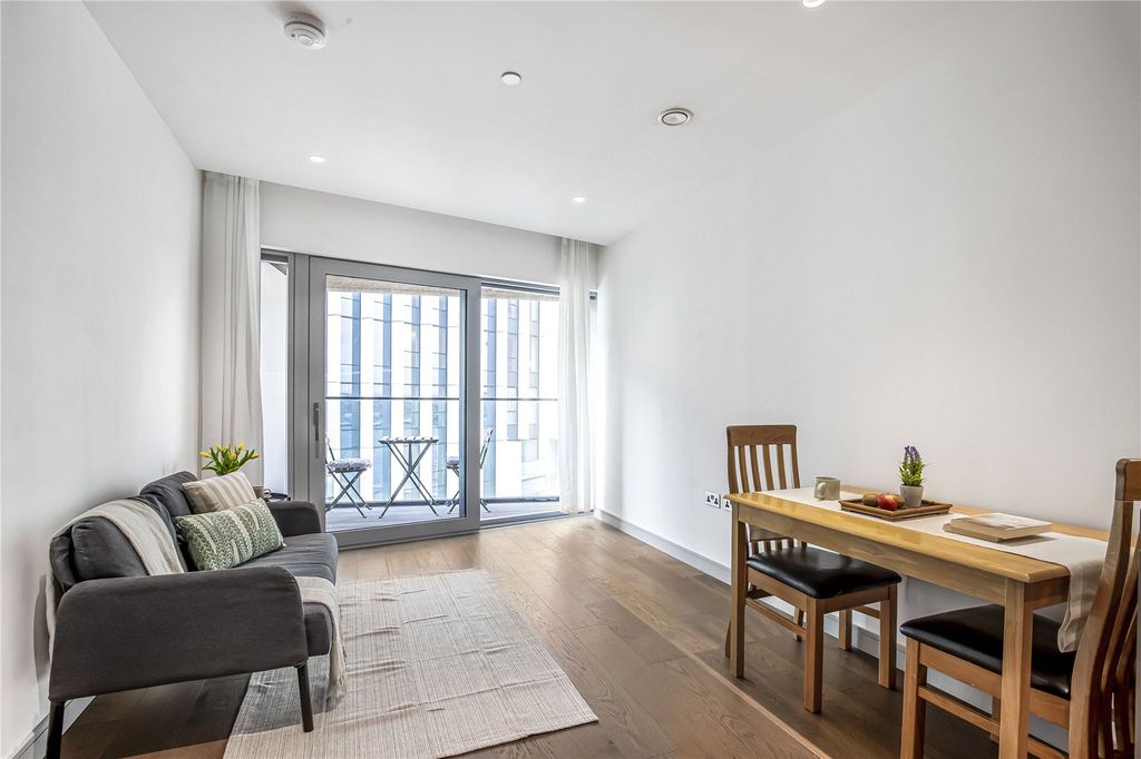 Property photo 2 of 11 Picture No. 04