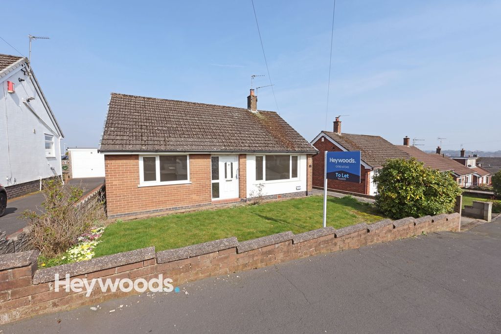 Property photo 1 of 32