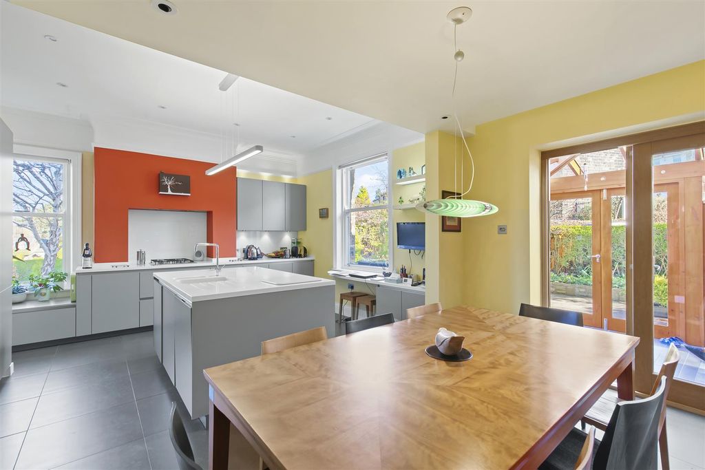 Property photo 2 of 49 Img_7526.Jpg