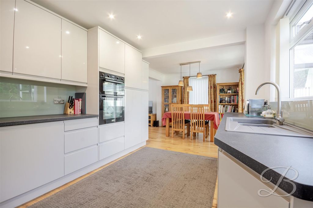 Property photo 3 of 31 Ccltd-7.Jpg